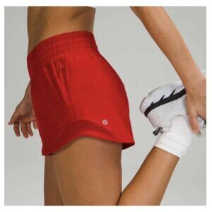 lululemon | Hotty Hot High-Rise Lined Short 2.5" - Red - size 8